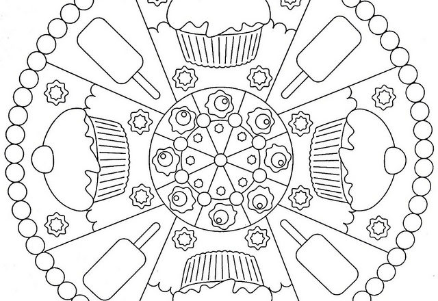 Mandala disegno da colorare gratis 165 con i cupcakes